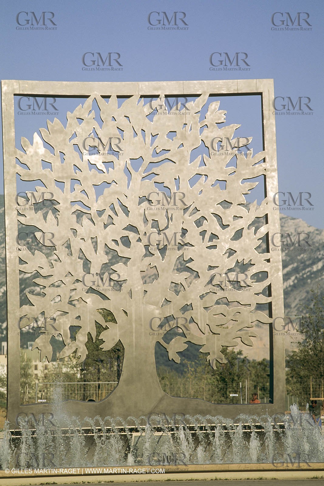 Marseille historical heritage (check keywords for more infos)Jardin du Millénaire