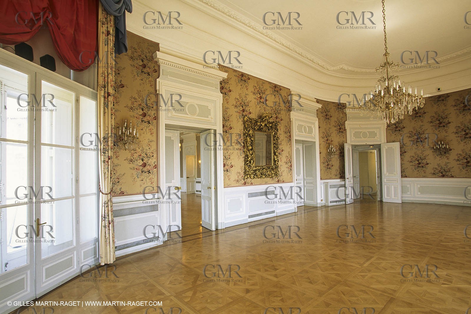 Marseille historical heritage (check keywords for more infos)