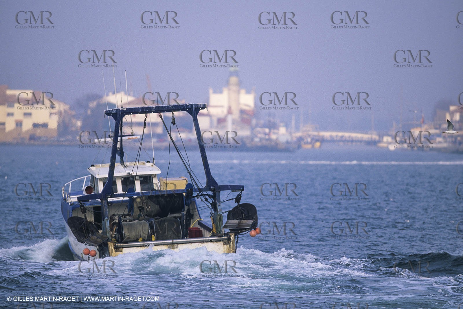 Monde maritime, Pêche, pêcheurs, bateaux de pêche, Marine world, fishing, fishermen, fishing boats