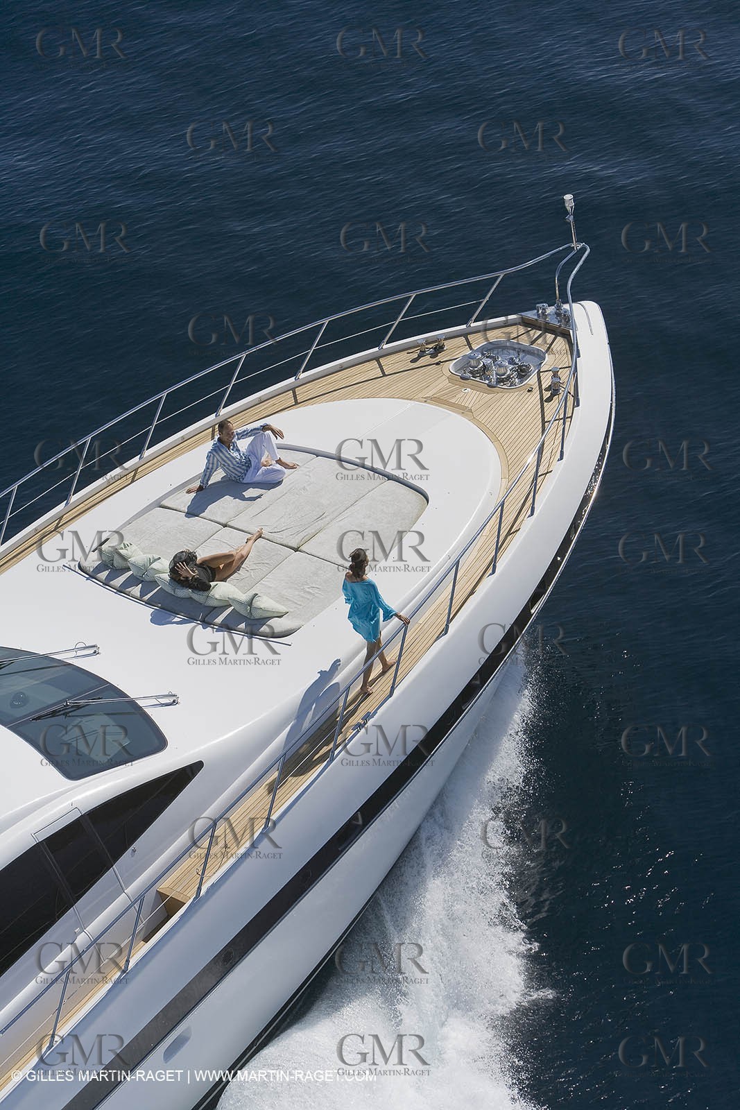 06 09 2007 - Saint Tropez (FRA, 83) - Superyachts - Motoryachts - Mangusta 92 Triple Fun in Saint Tropez - Mooring at Club 55 at Pampelonne Beach