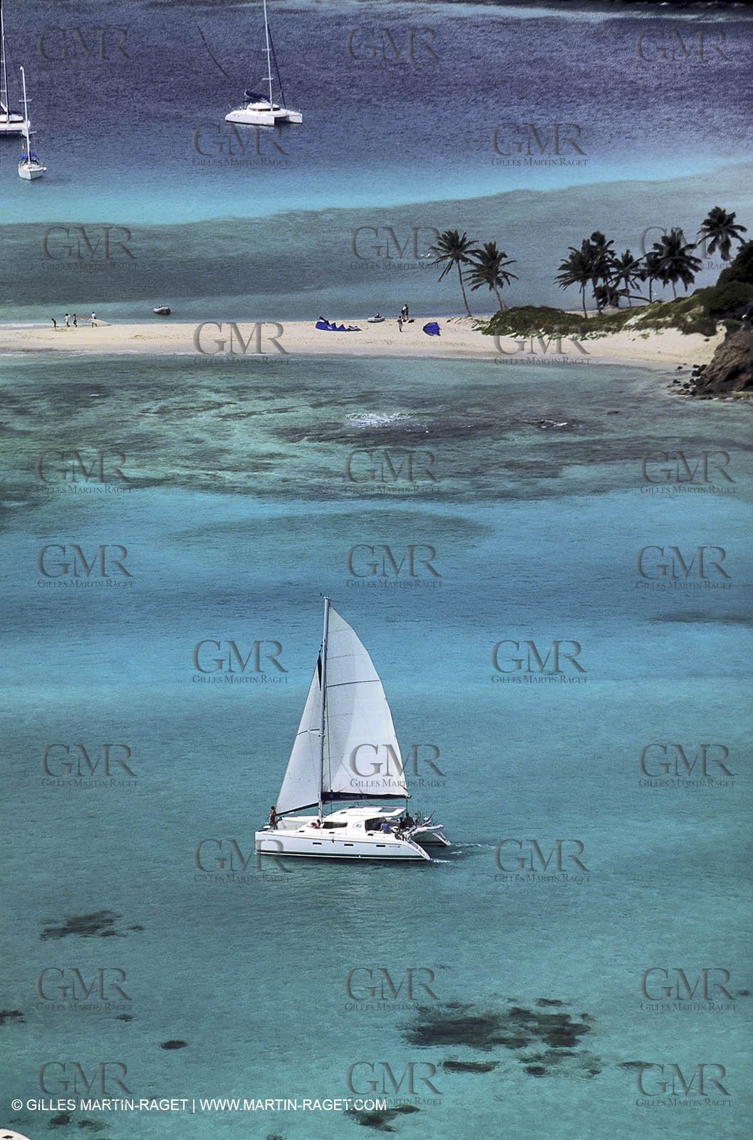 Cruising multihull sailing