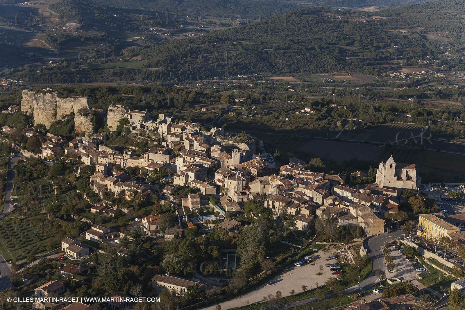 29 10 2012 - Saignon (FRA,84) - Luberon as seen from above