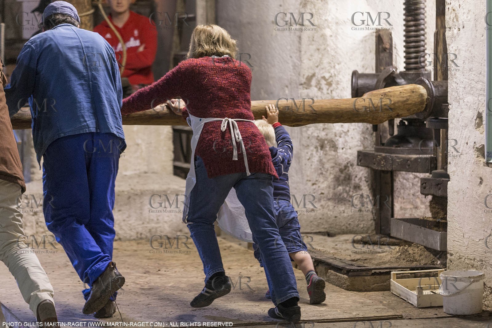 14 11 2015, Saint-Etienne du Grès (FRA,13), traditional making of olive oil at La Croix mill