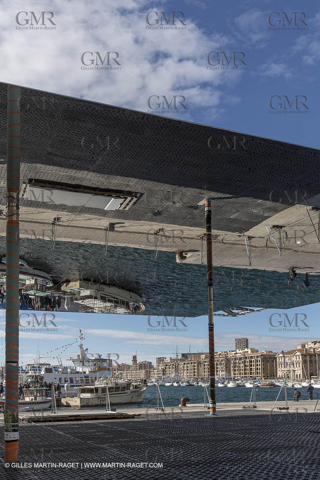 04 02 2013 - Marseille (FRA,13) - Vieux Port (historical port) refit - Works on the shadow maker