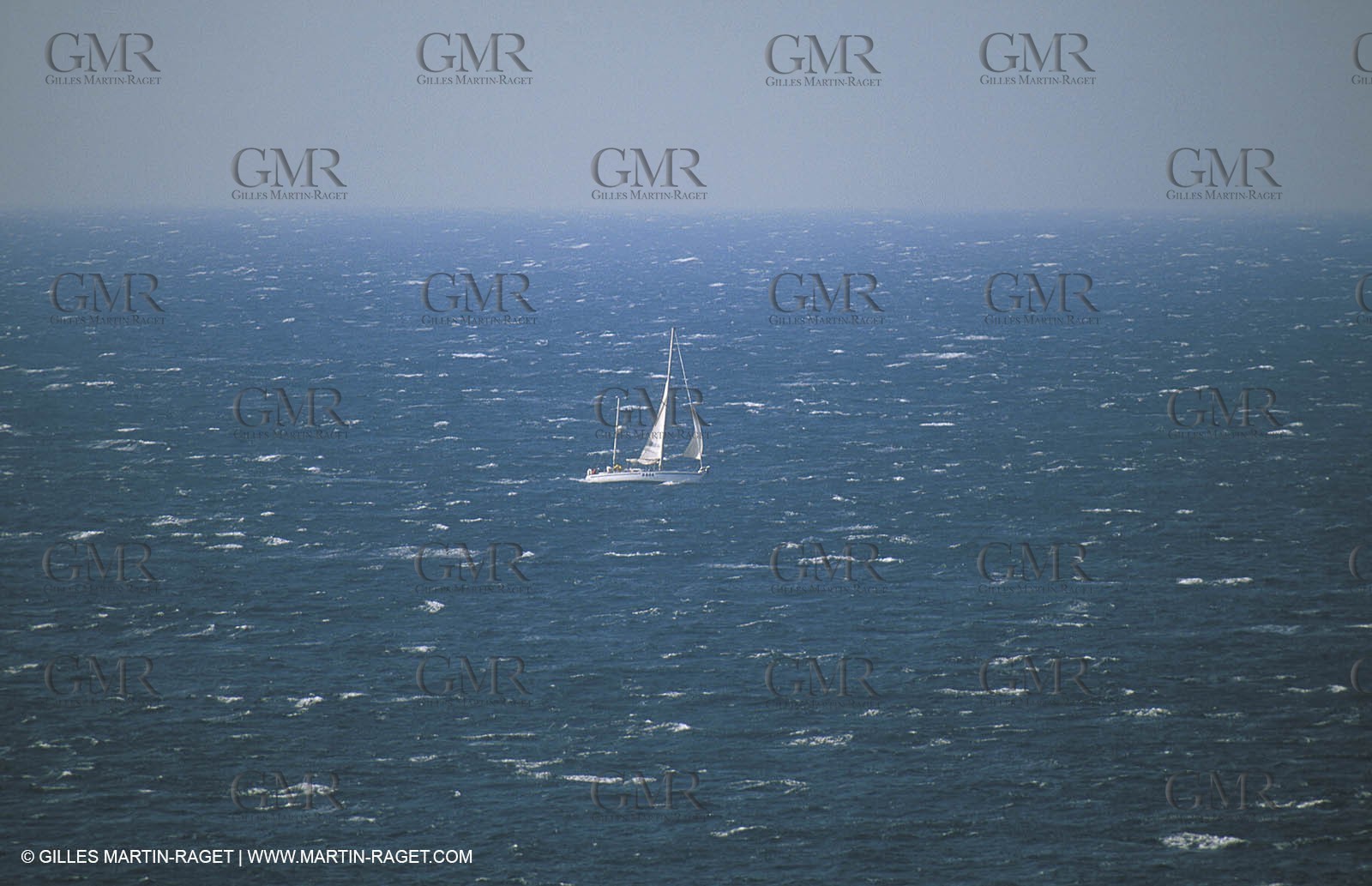 Crusing monohull sailing