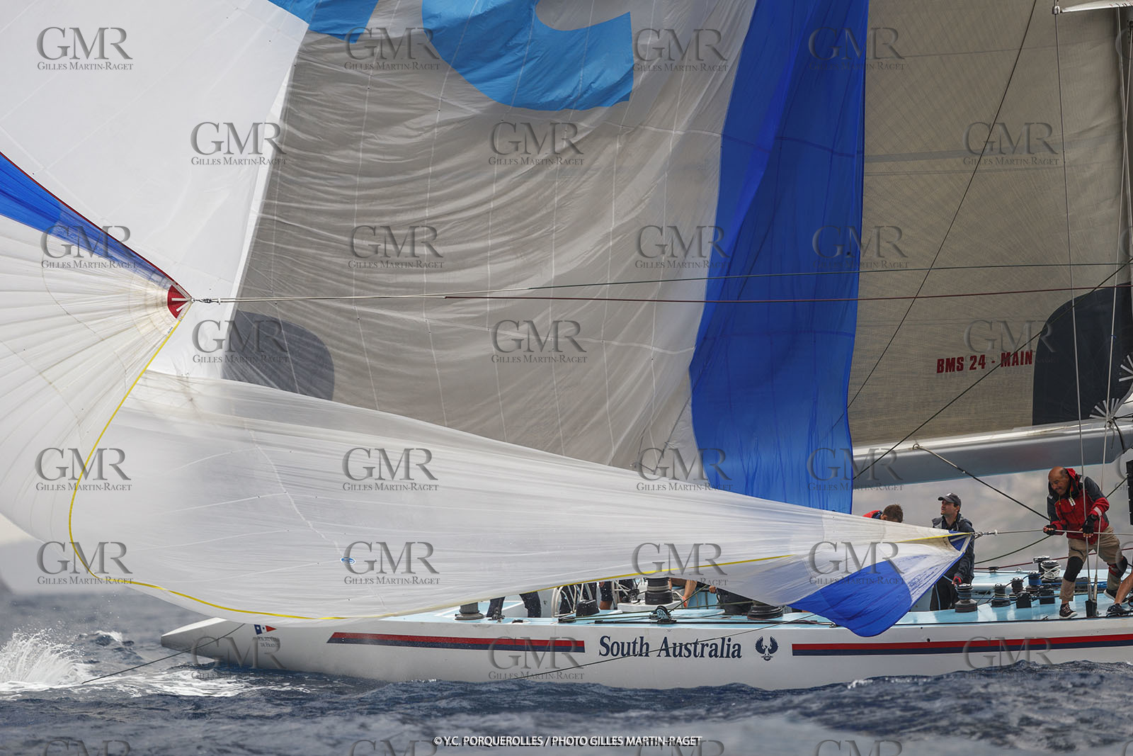 19 06 2024, Porquerolles Island (FRA), Championnat du monde des 12 m JI 2024, Race Day 1