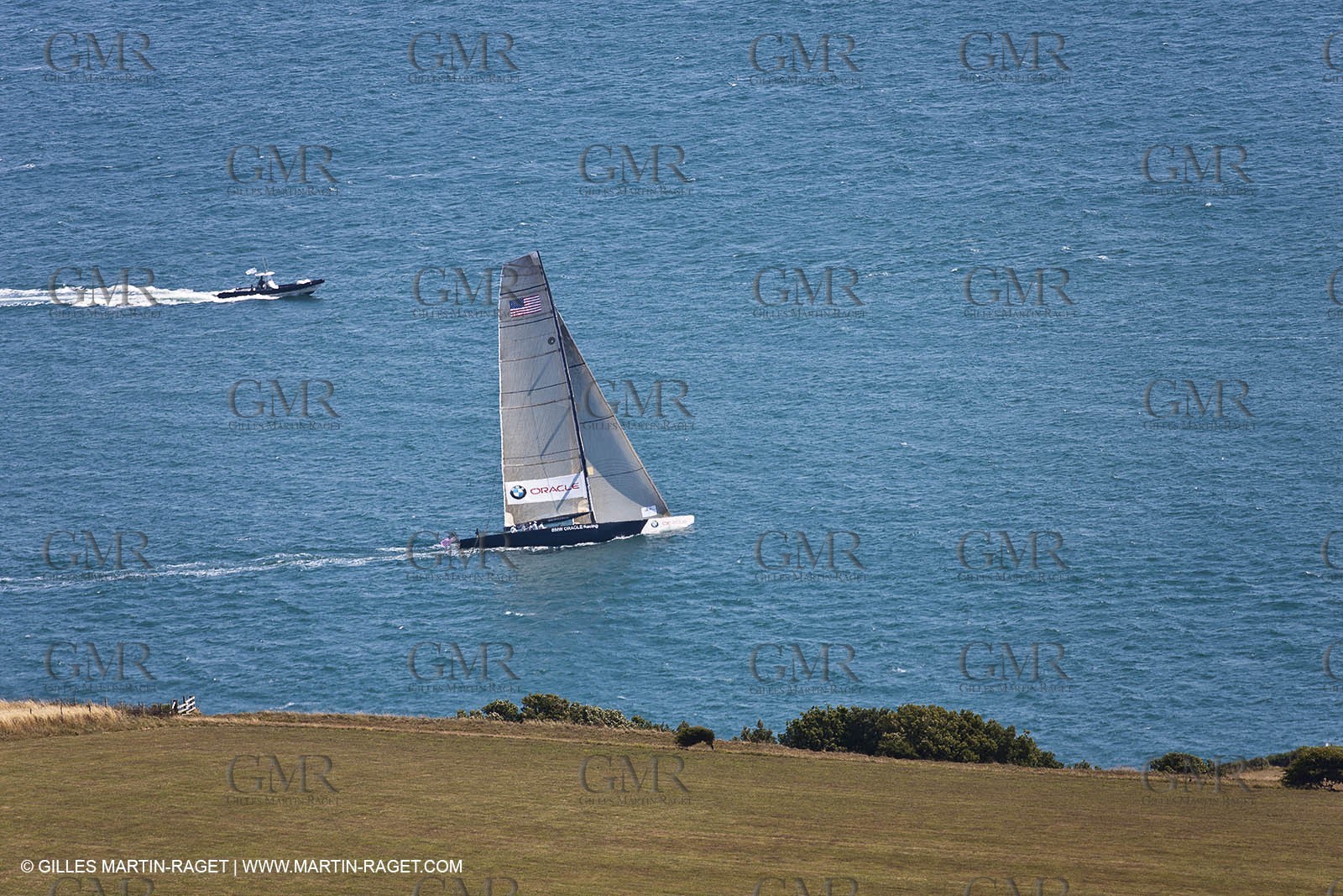 05 08 2010 - Cowes (UK, IOW) - The 1851 Cup -  BMW ORACLE Racing -  - Round The Island Race - Passing Ste Catherine Lighthouse.