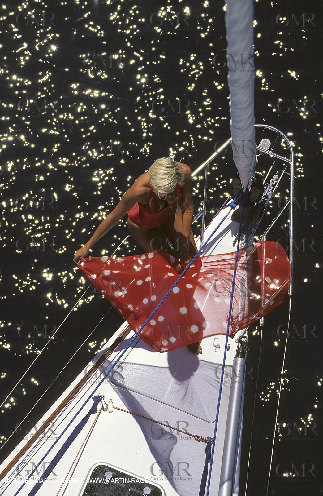 Cruising - People - Doing nothing