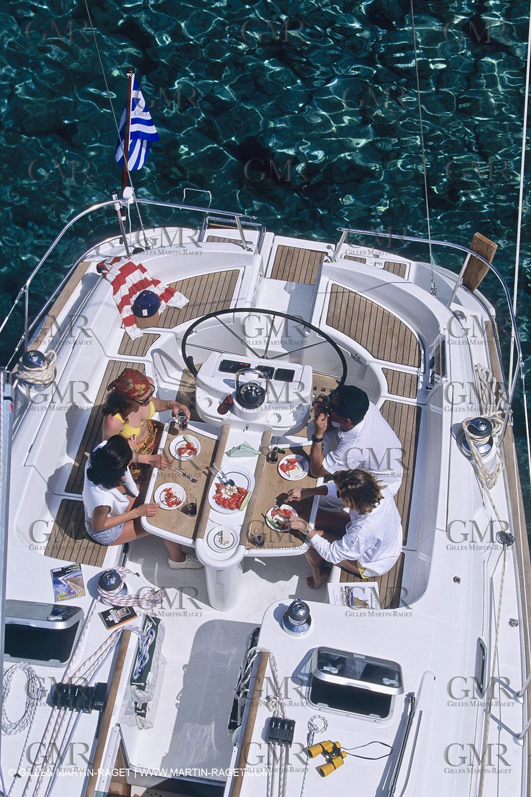 Sailing, cruising, people