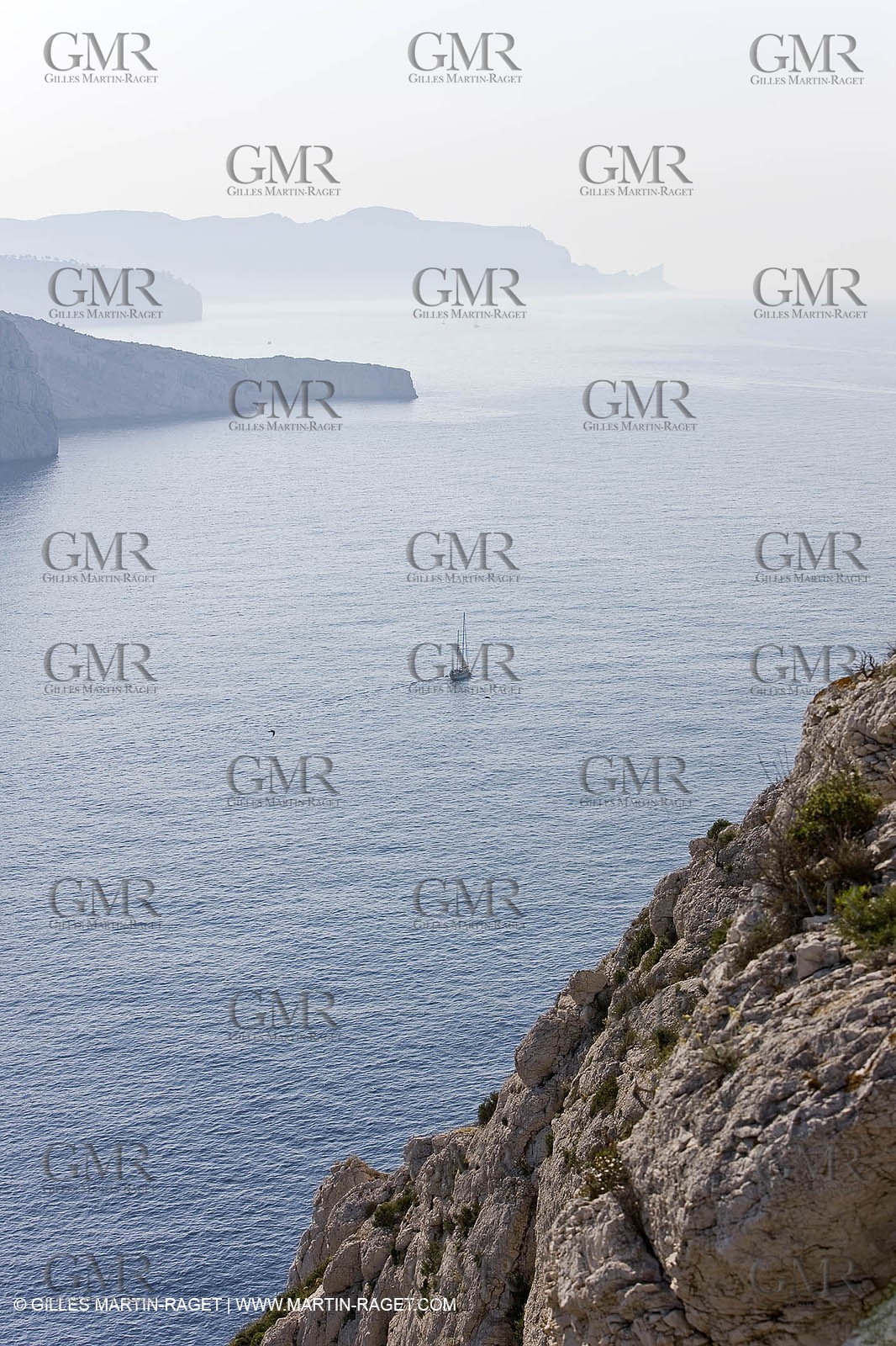 20 06 2008 - Marseille (FRA, 13) - Cruising among the local islands and creeks - Sormiou