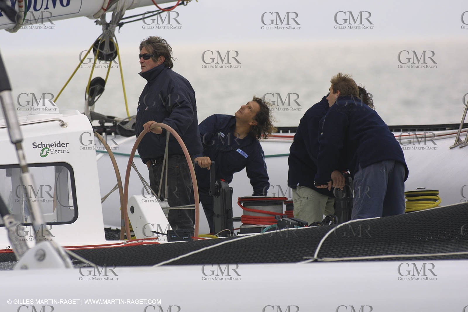 Geronimo - Jules Verne Trophy 2001 start - Brest
