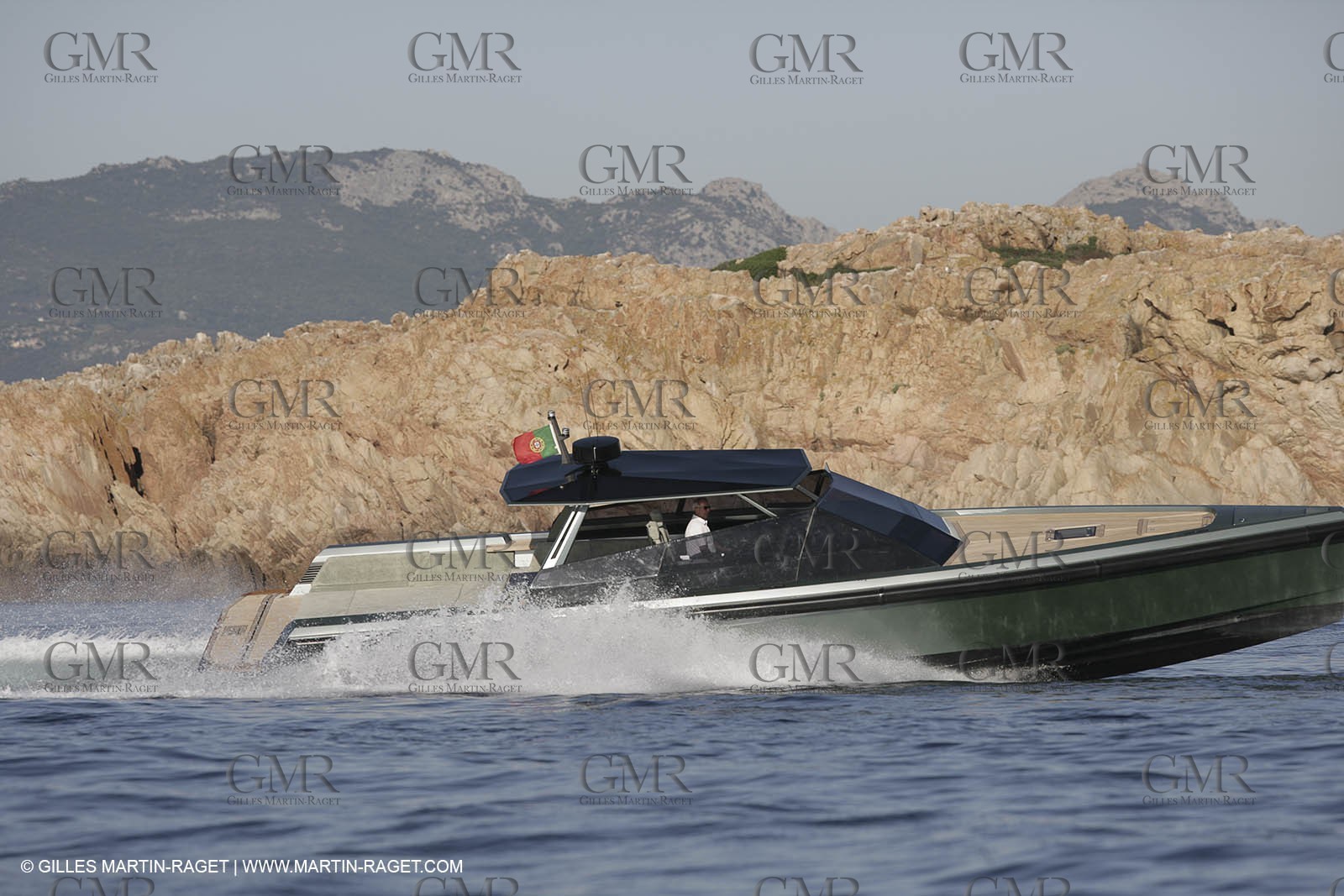 16 07 2007 - Portisco (Italie, Sardaigne) - Wally Power 47, 2007 version