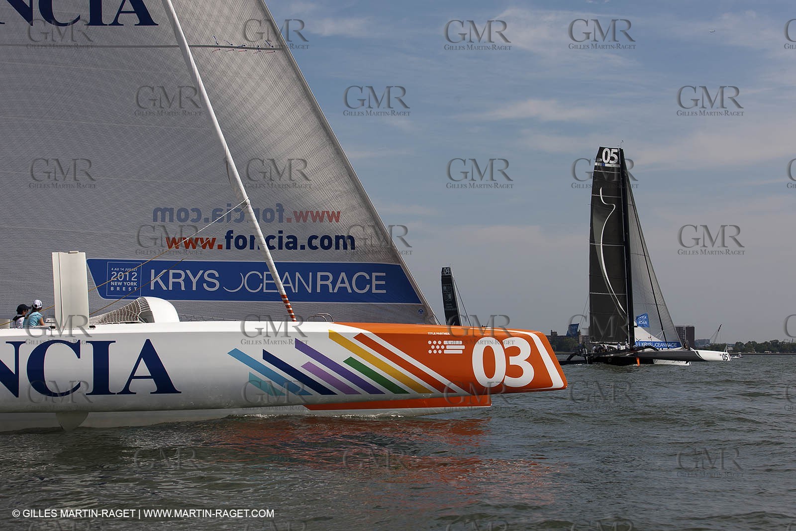 05 07 2012 - New York (USA) - Ocean Krys Race - Speed runs in fornt of NY city