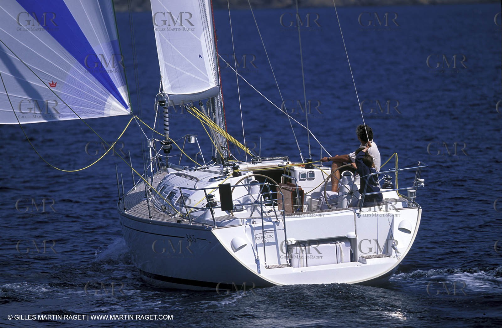 Monocoque de croisiere sous voile