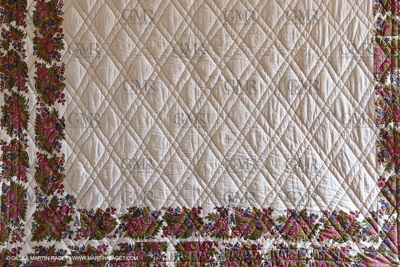 30 06 2011 - Toulon (FRA,83) - Villa Rosemaine - Indiennes sublimes exhibition