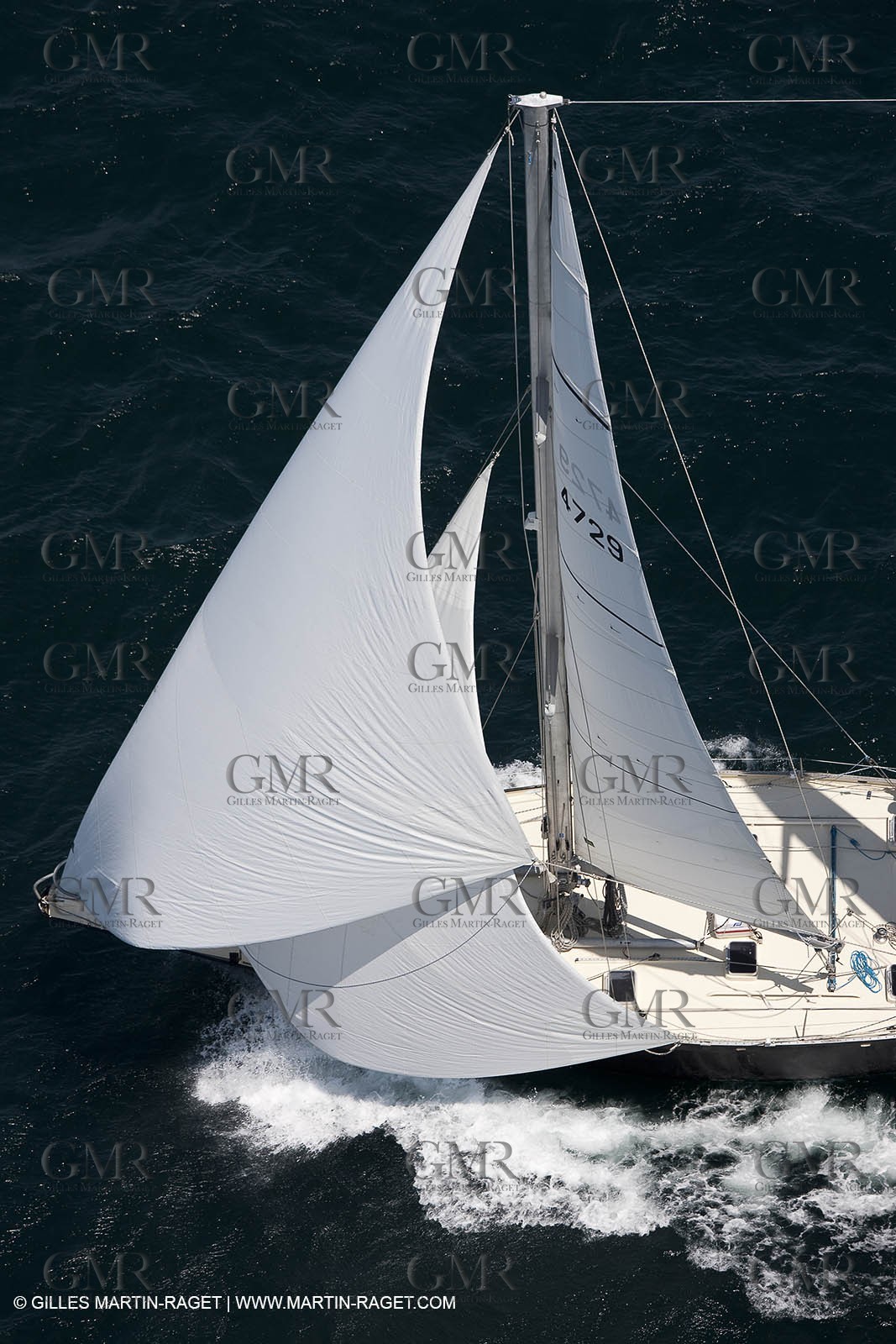 19 05 2010- Lorent- (FRA,56)  -  Pen Duick III