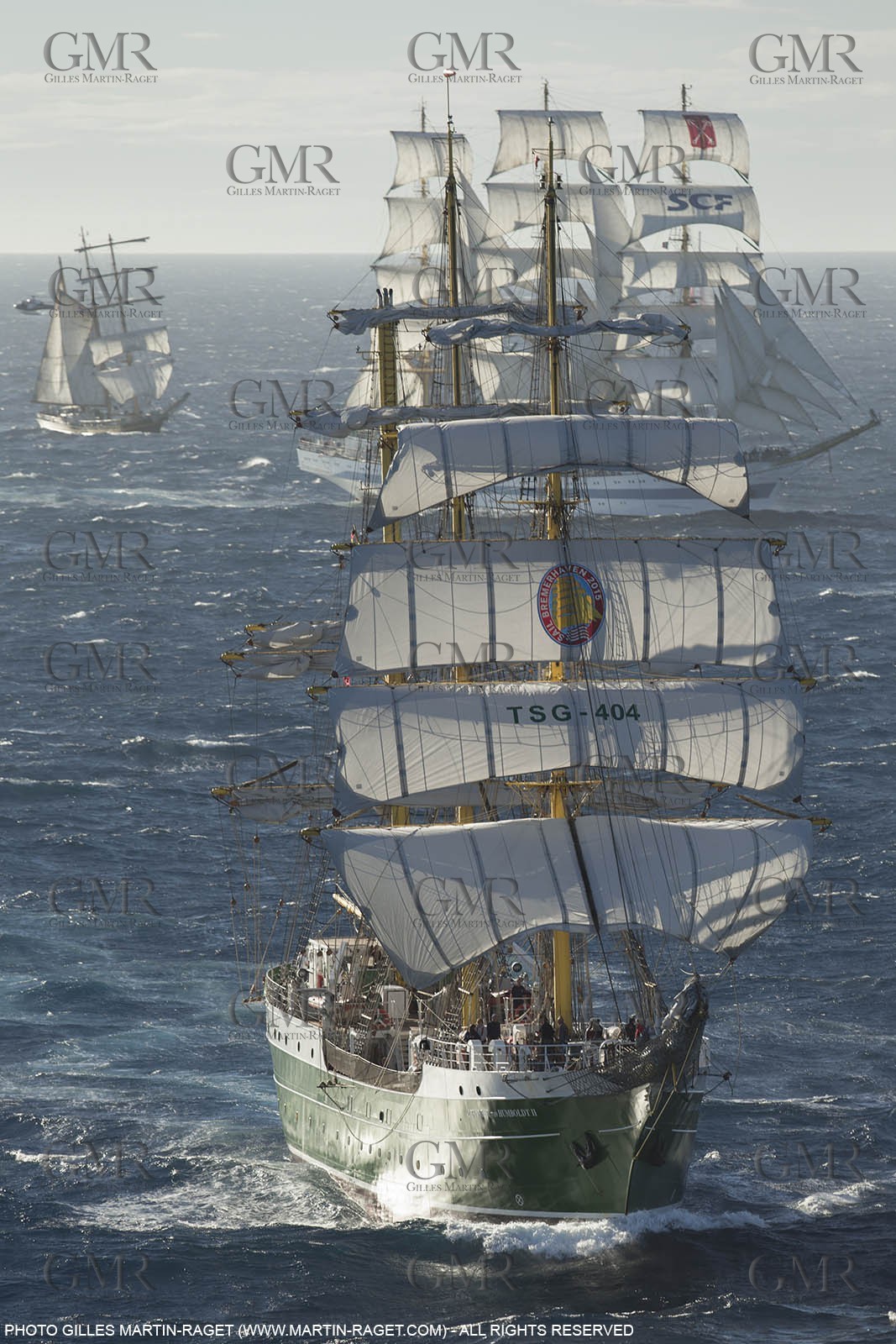 30 09 2013 - Toulon (FRA,83) - Toulon Voiles de Légende - Start towards La Spezia