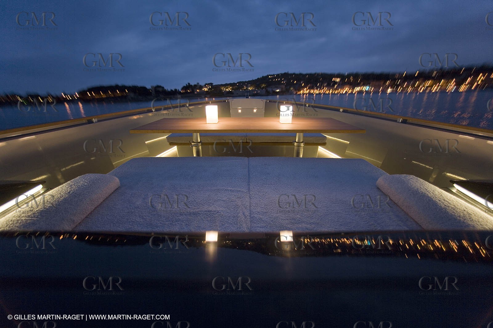 29 09 2007 - St Jean Cap Ferrat - Wally Yachts - Wally Power 70 - Lau Lau