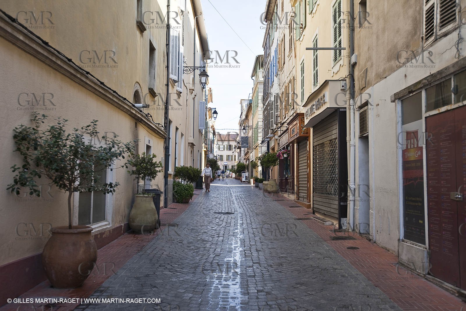 06 06 09 - Sanaray Sur Mer (FRA,83)