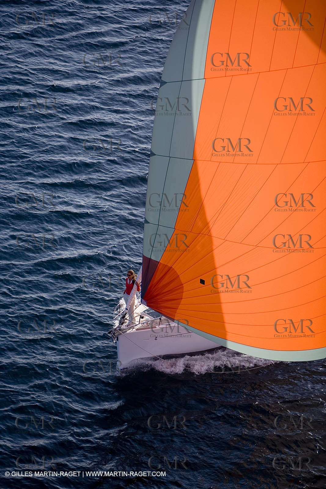 Crusing monohull sailing