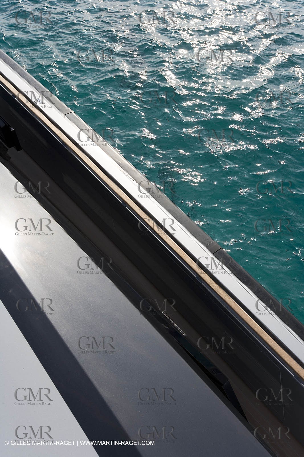 29 09 2007 - St Jean Cap Ferrat - Wally Yachts - Wally Power 70 - Lau Lau