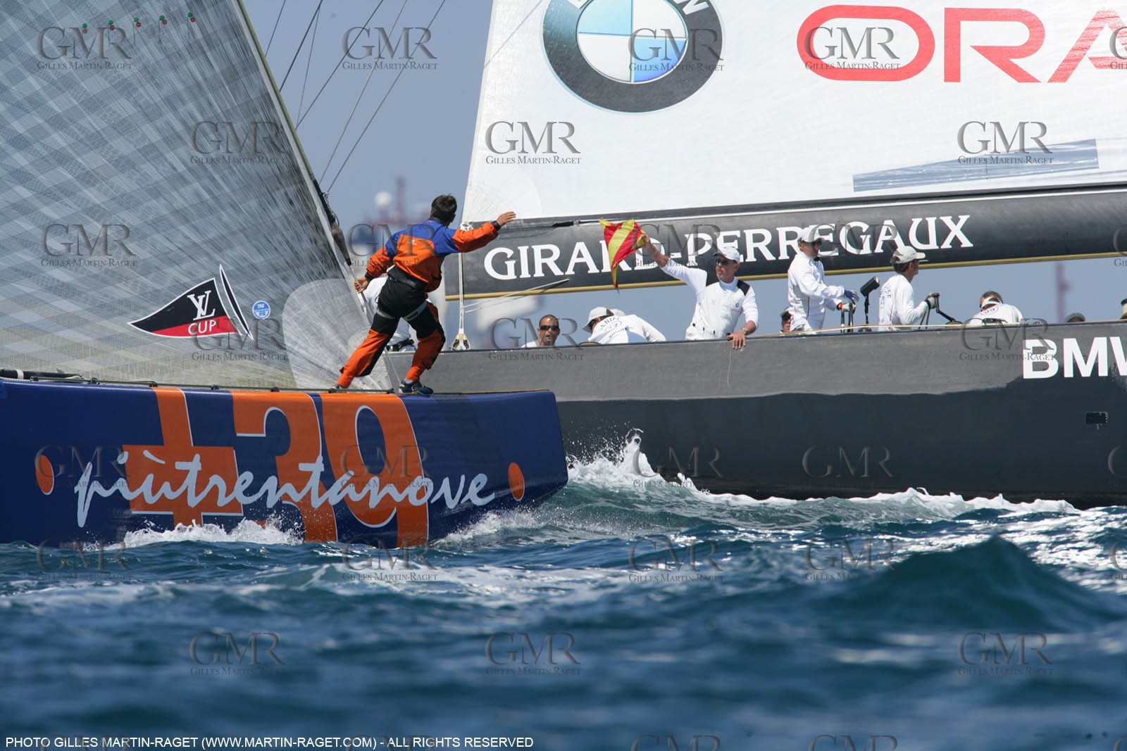 6 05 2007-Valencia (Spain)- 32nd America's Cup - Louis Vuitton Cup - RR2 - Day 8 - BMW ORACLE Racing