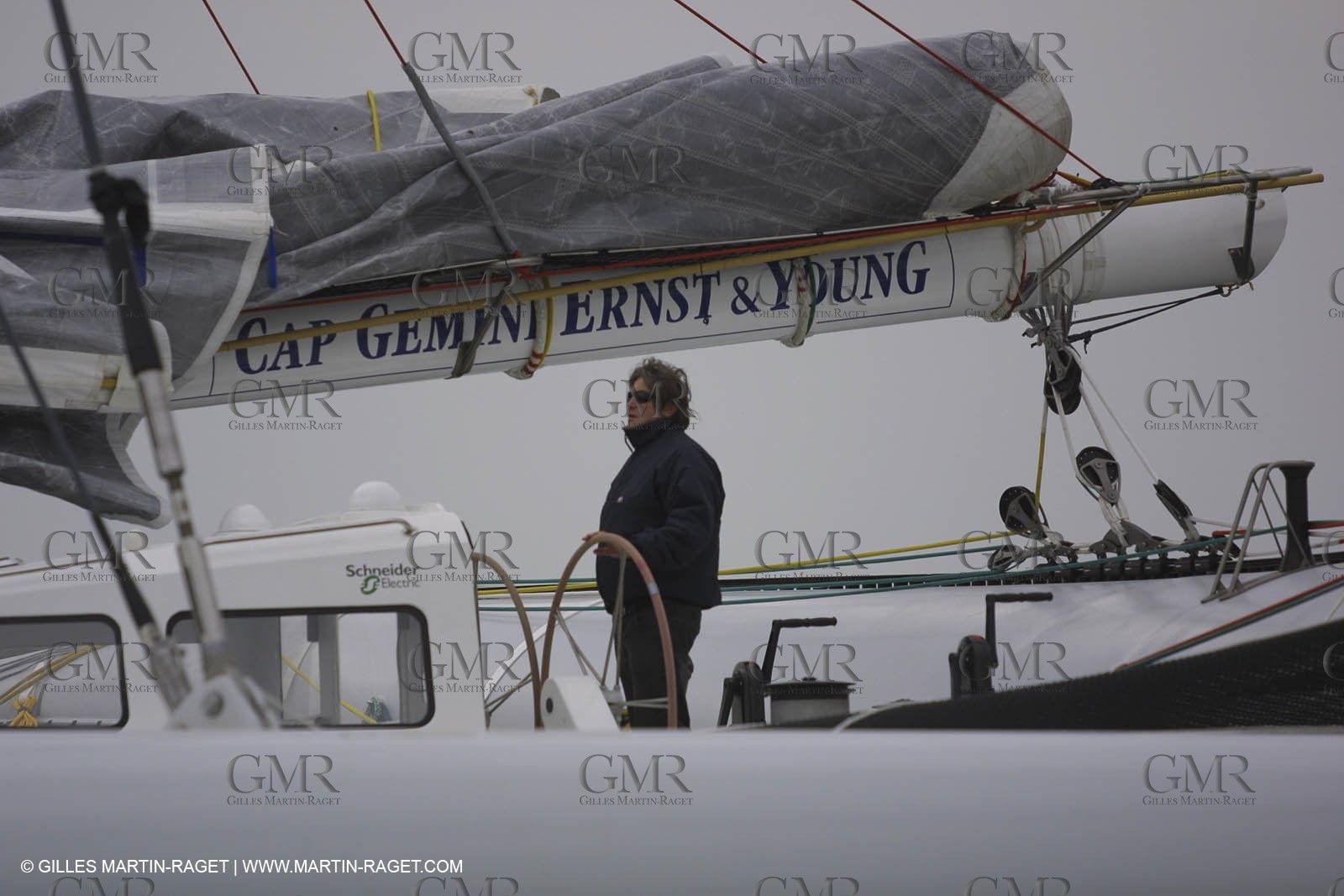 Geronimo - Jules Verne Trophy 2001 start - Brest