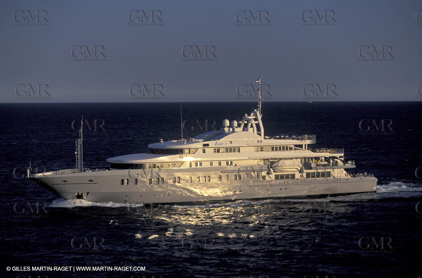 Super motor yachts, Annaliesse