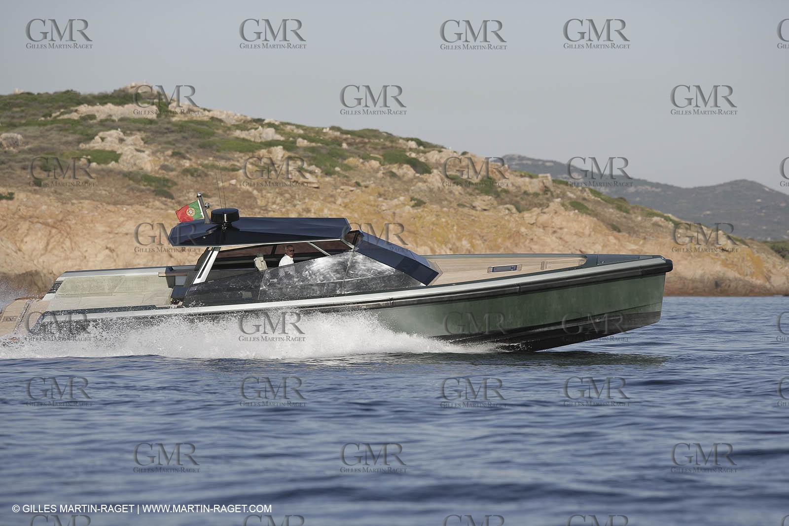 16 07 2007 - Portisco (Italie, Sardaigne) - Wally Power 47, 2007 version