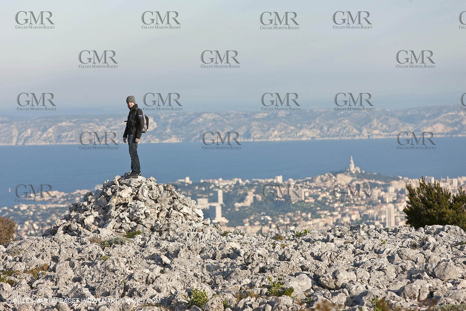 30 04 2009 - Marseille (FRA, 13) - Les Calanques - At the summit of Mount Puget