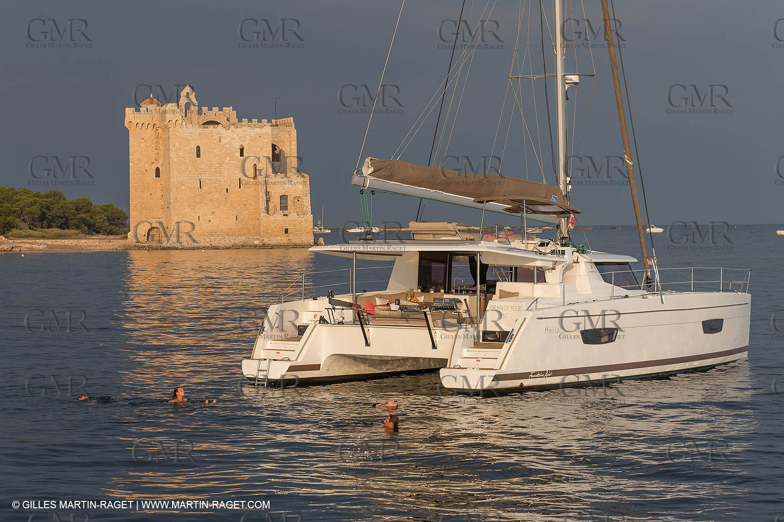 12 09 2016, Cannes (FRA,06), Chantier Fountaine-Pajot, Helia 44