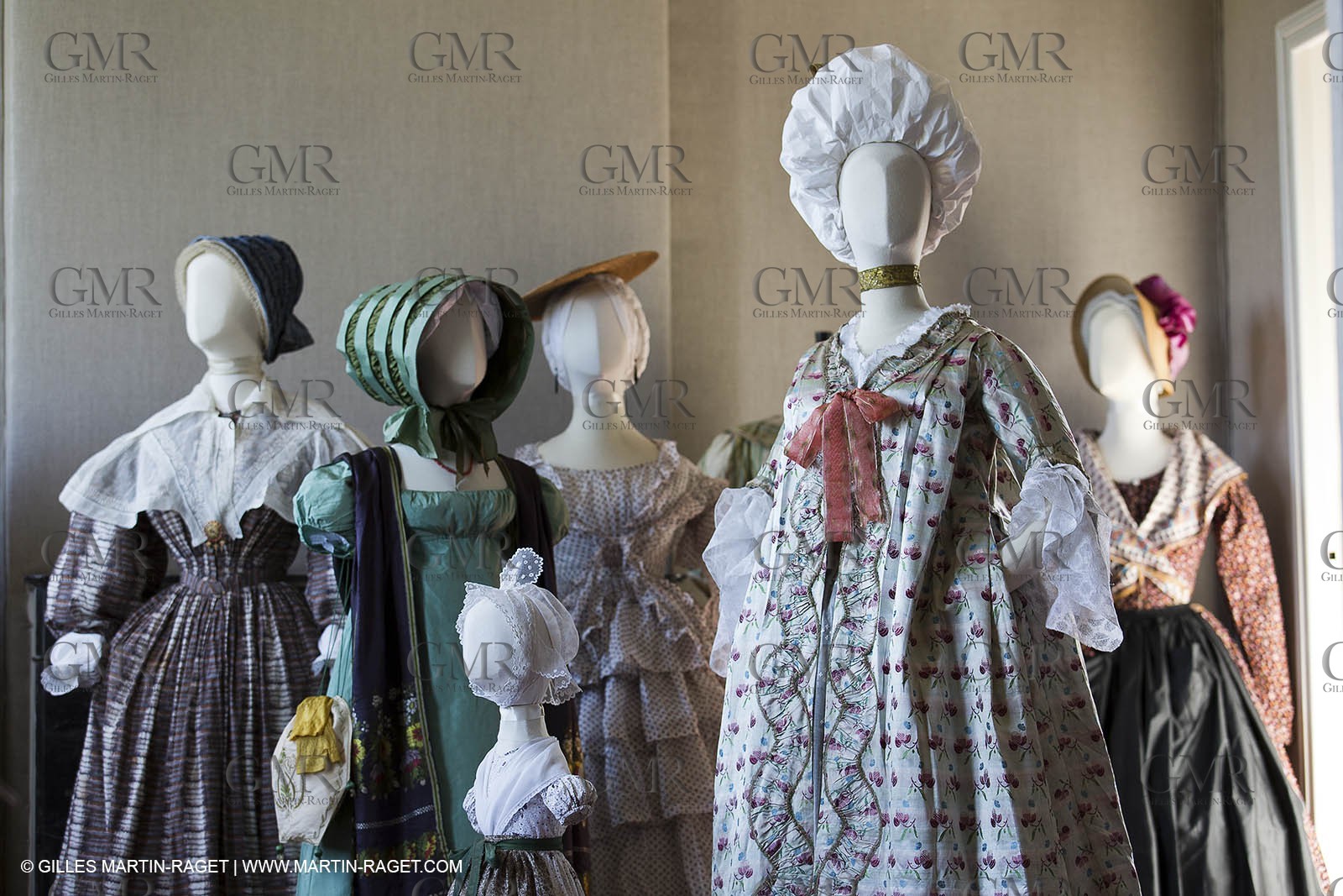 06 07 2012, Toulon (FRA,83), Villa Rozemaine, exhibition 'Fashion Dresses