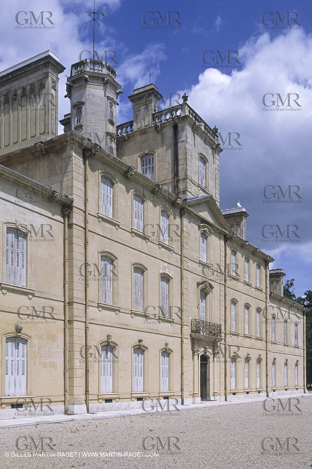France, Provence, Camargue, Chateau d'Avignon