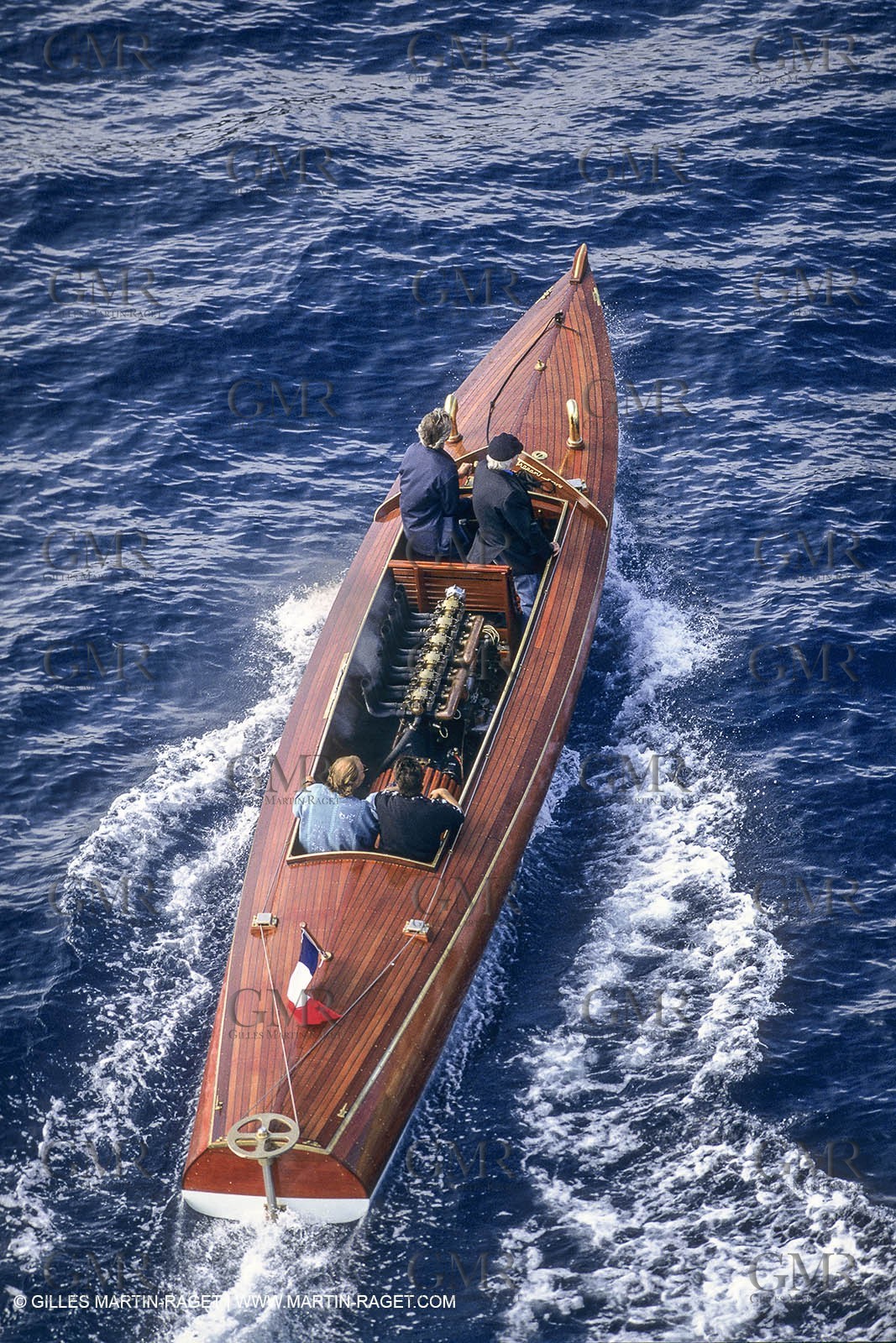 motor boats, claissc runabouts, cefit or Sagitta at Trapani boatyard (Cassis, FRA,13)