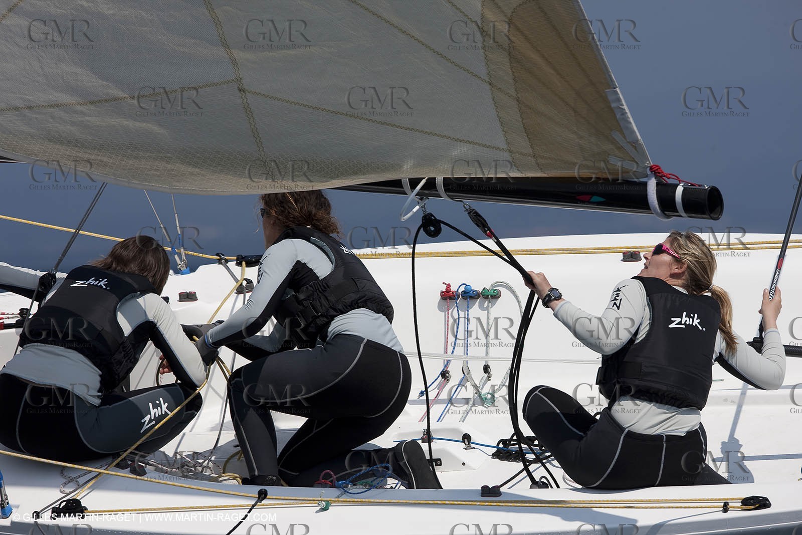 20 04 2010 - Hyères (FRA,83) - SOF 2010 - Zhik Team - women Match Racing - Leroy Pruvot  Bertrand