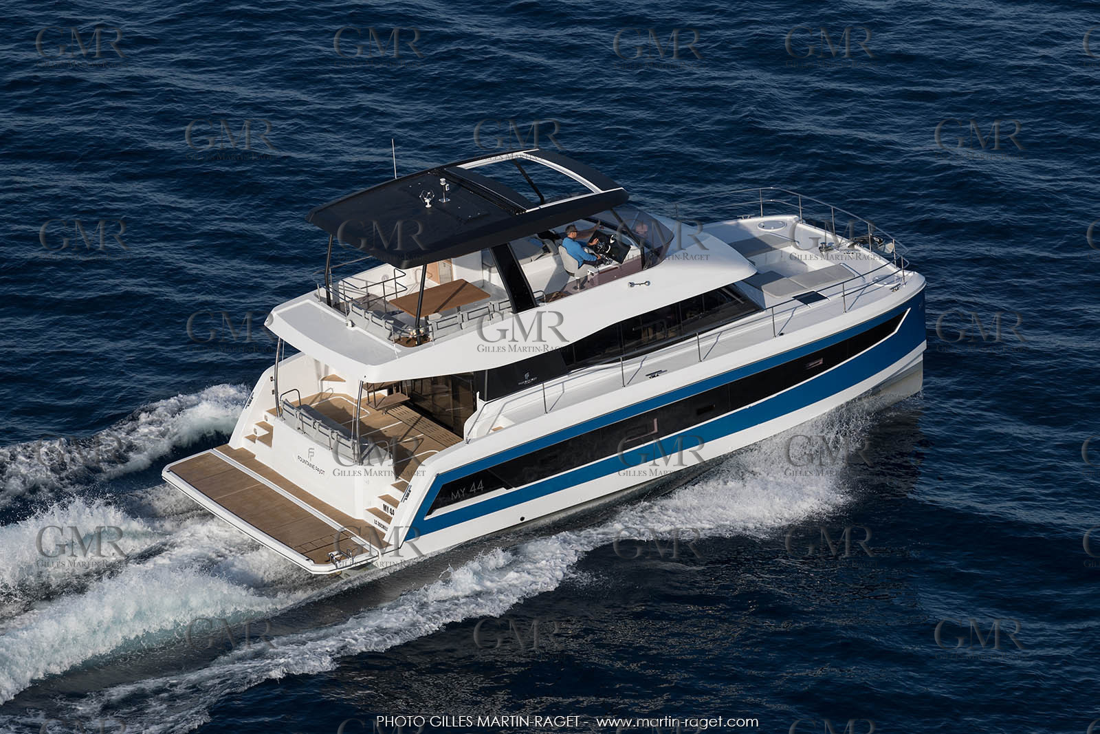 17 05 2017, Porquerolles (FRA,12), Fountaine-Pajot MY 44