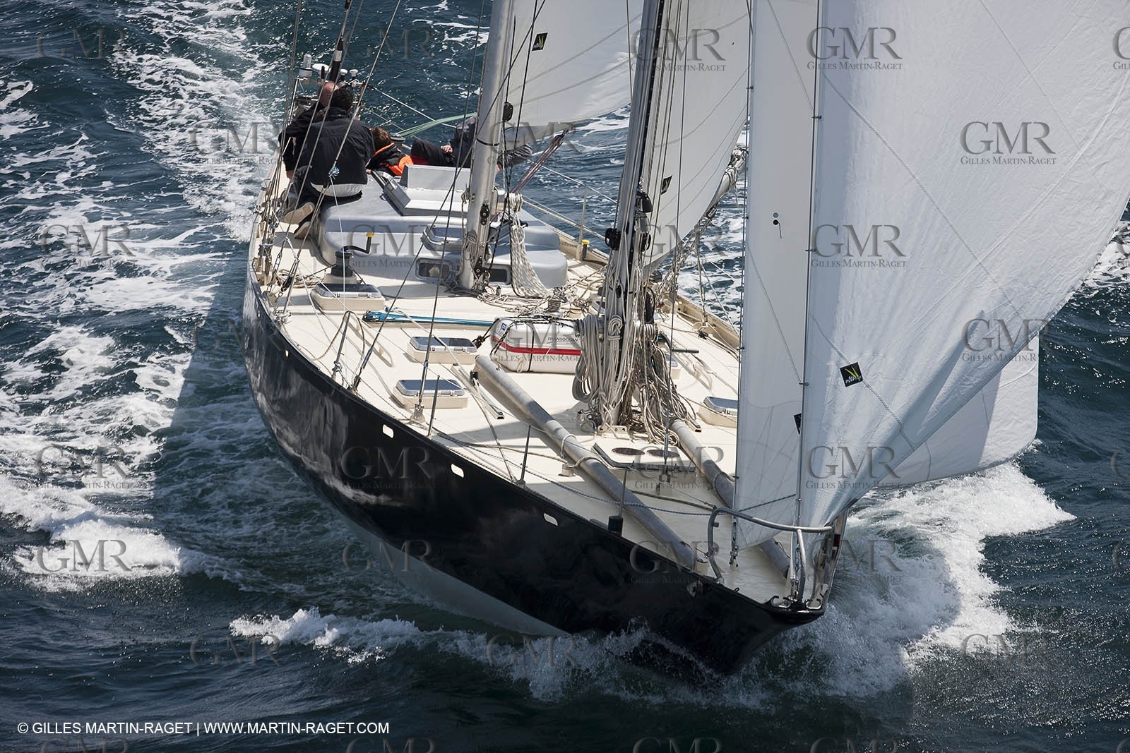 19 05 2010- Lorent- (FRA,56)  -  Pen Duick III