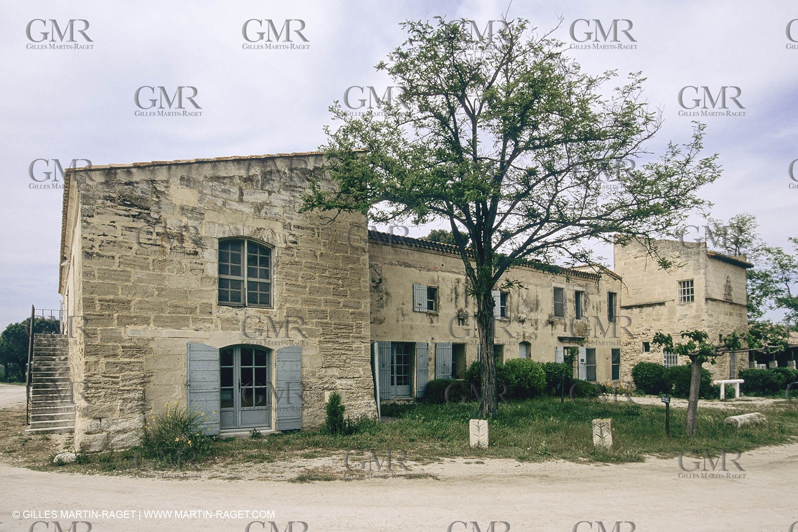 Camargue (FRA) - houses and cants from Camargue