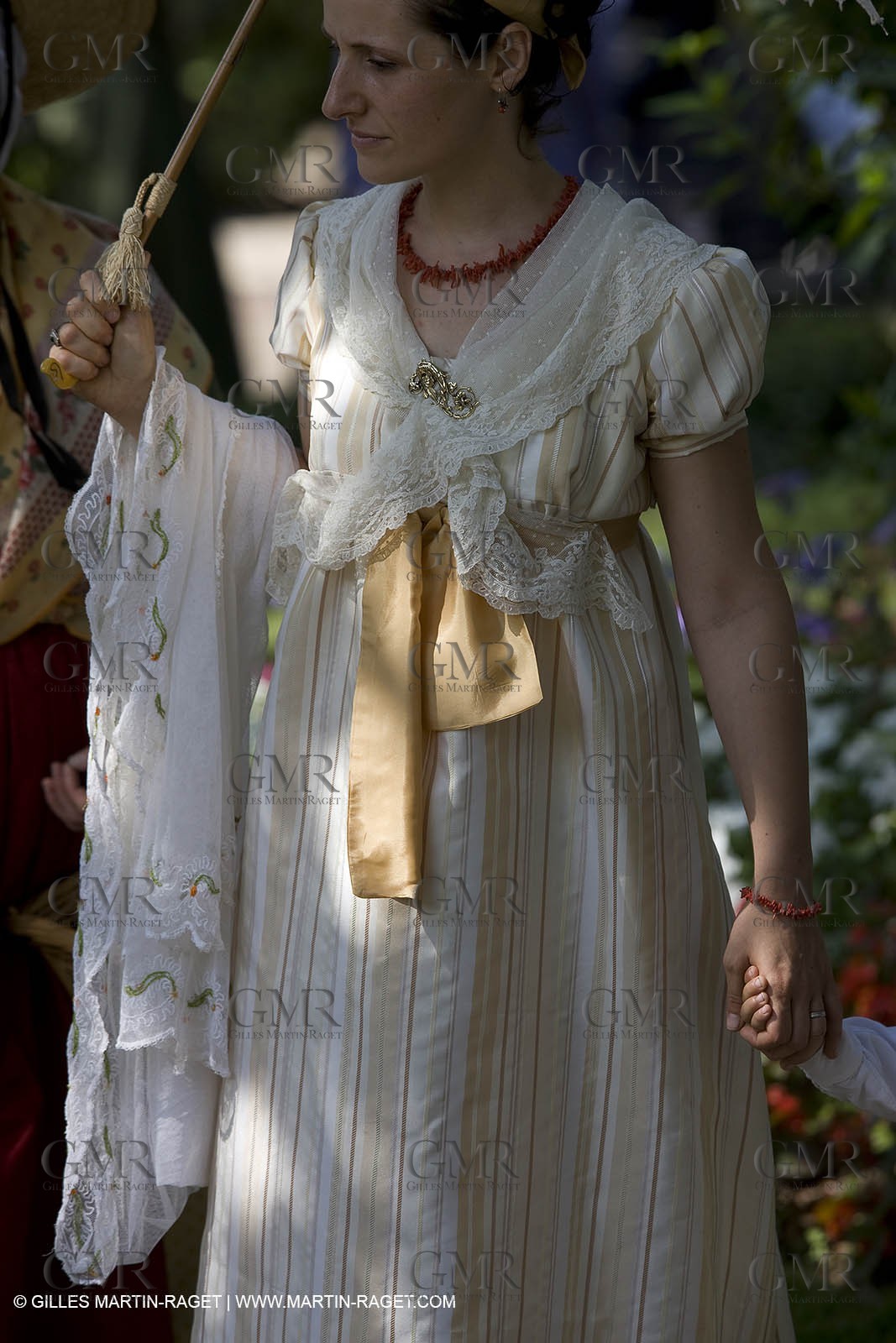 06 07 08 - Arles (FRA, 13) - Traditional costume of Arles fest