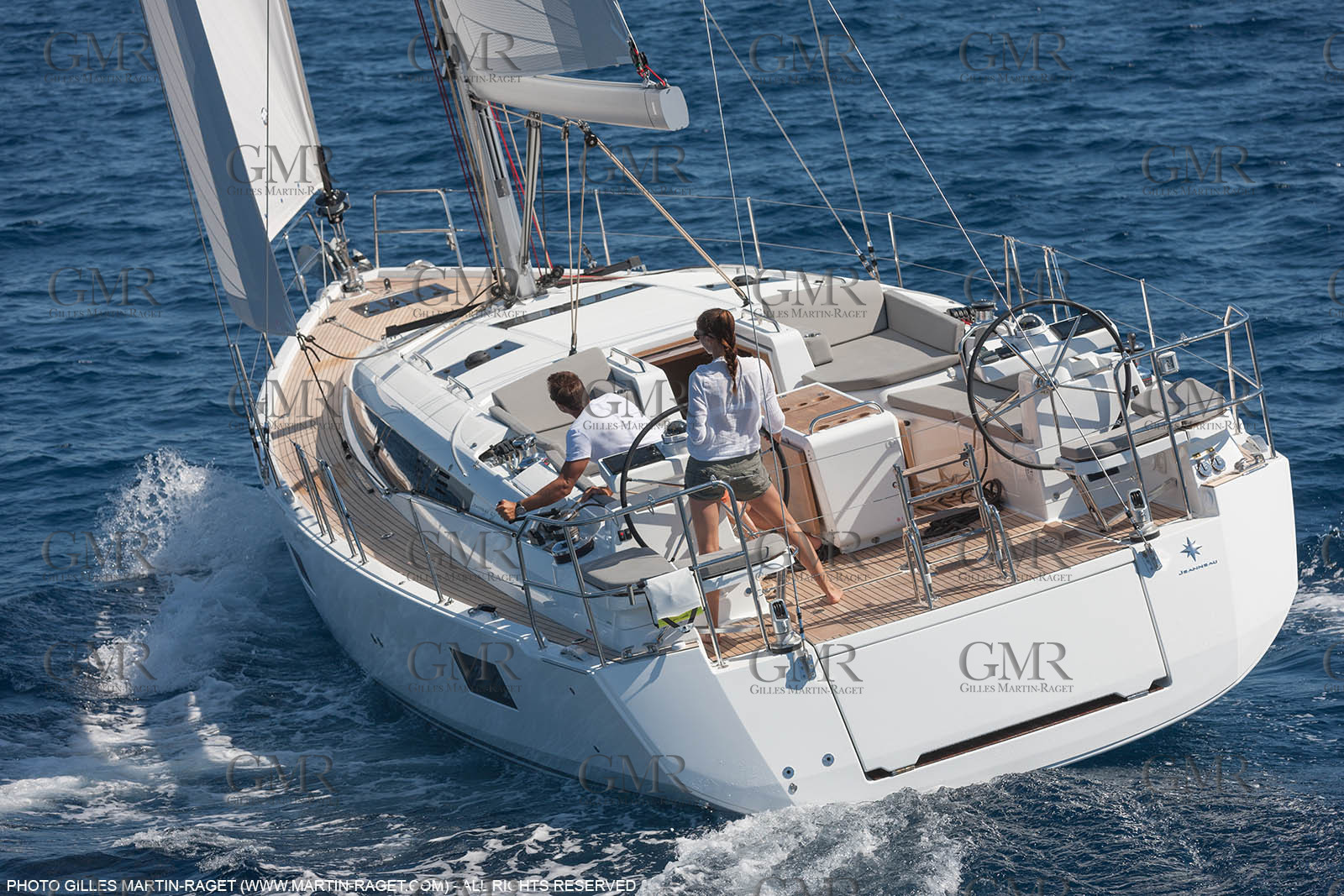 28 08 2016, Hyères (FRA,83), Chantier Jeanneau, Jeanneau Yacht 51