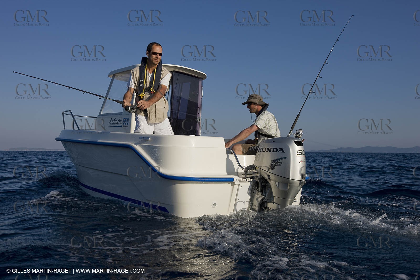 19 06 2008 - Le Lavandou (FRA,83) - Honda Marine 4 stroke outboard engines 2008 line