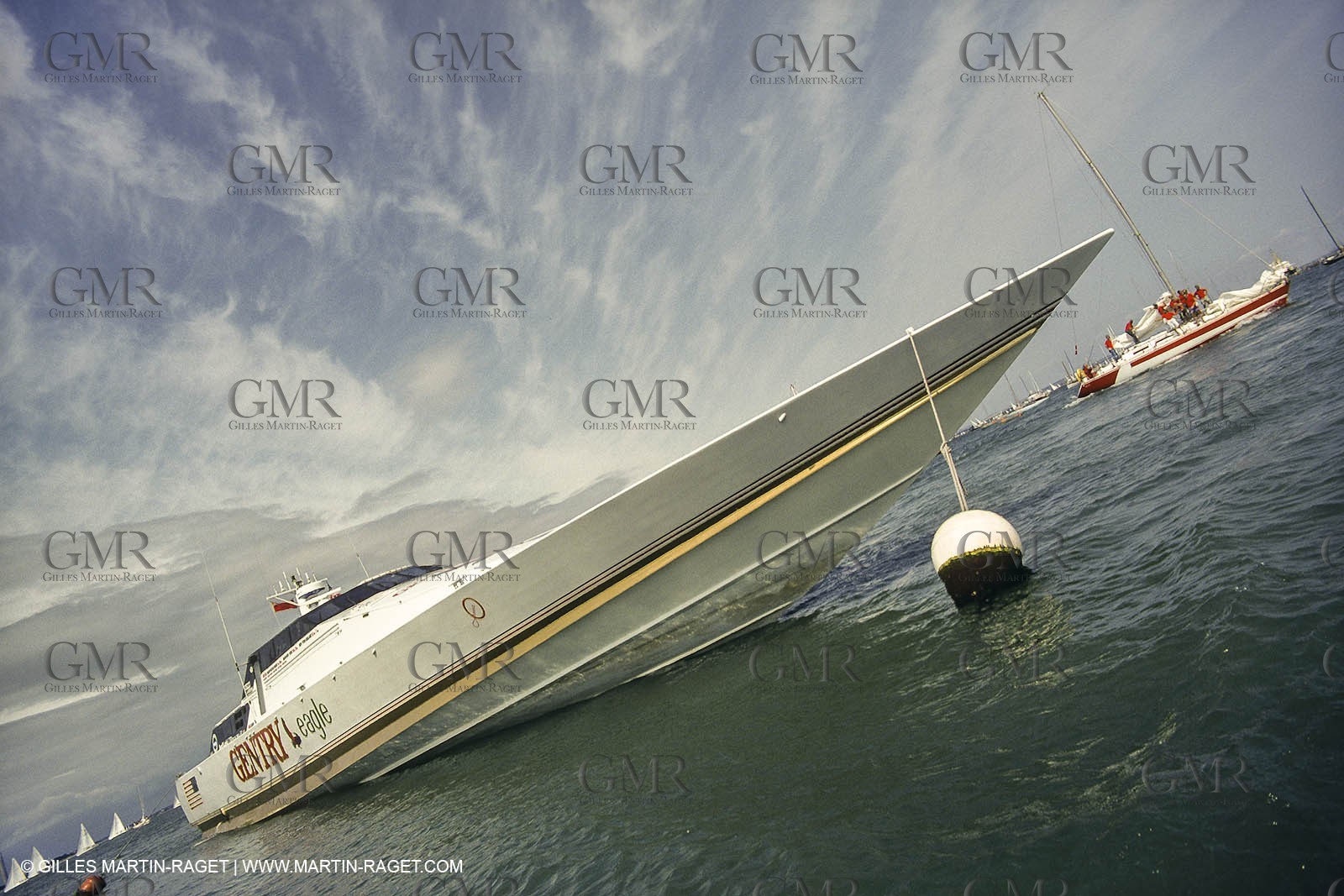 Powerboat Atlantic Crossing record attempt, Tom Gentry, Gentry eagle