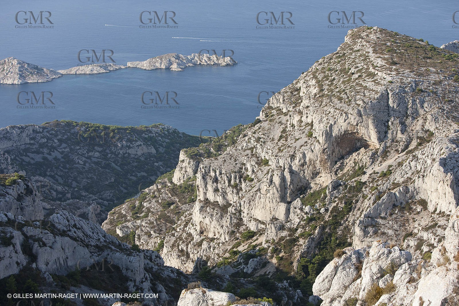 10 092009 - Marseille (FRA, 13) - Les Calanques - Massif de Marseilleveyre - Vallon de la Mounine - Roc St Michel