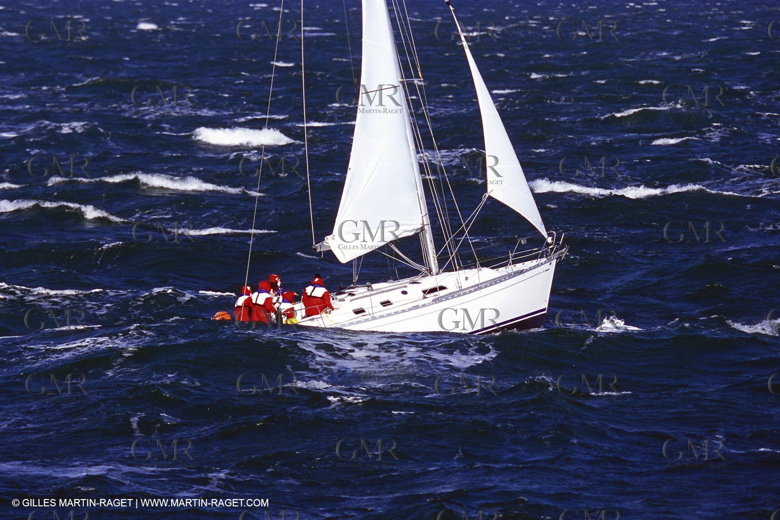 Monocoque de croisiere sous voile