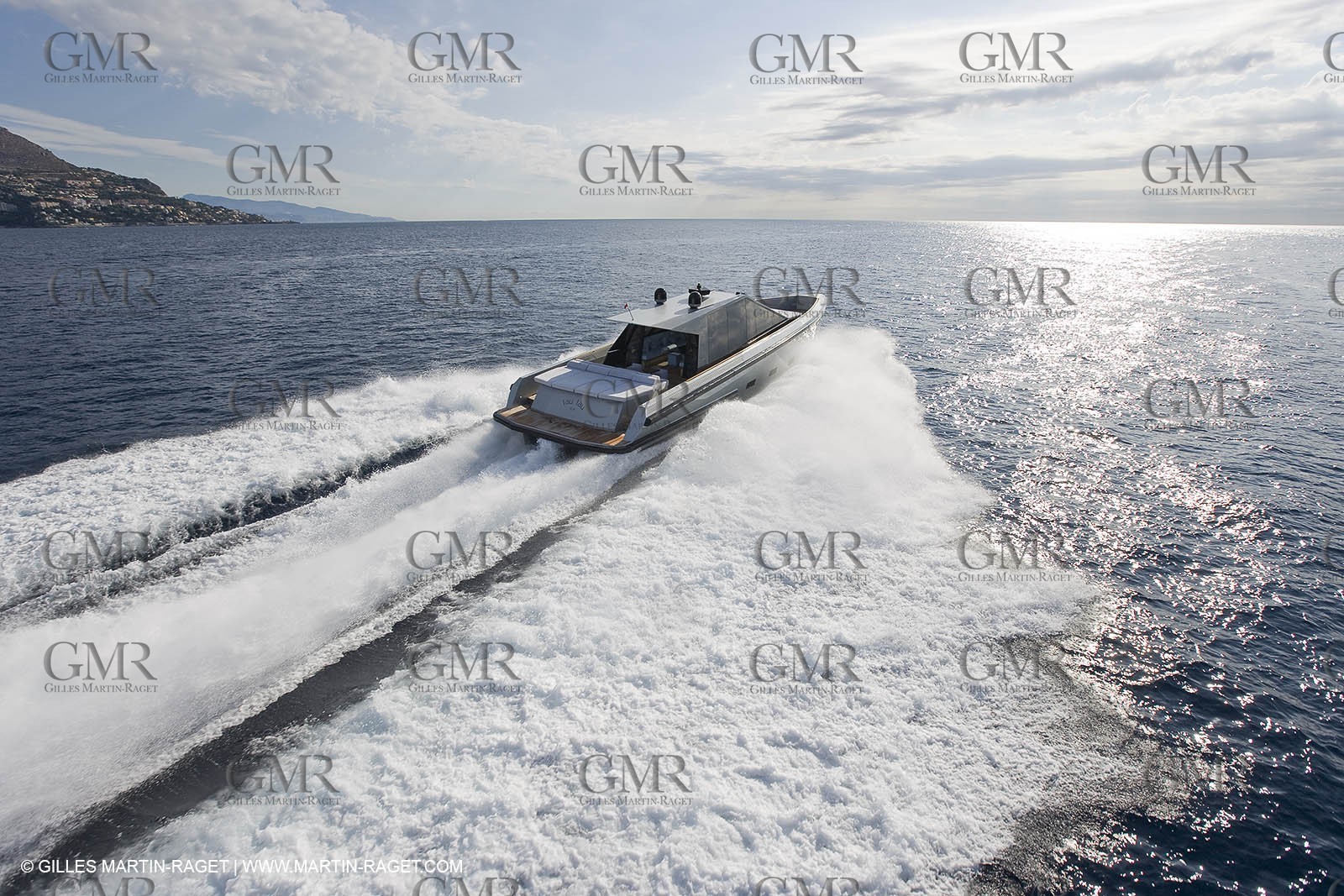 29 09 2007 - St Jean Cap Ferrat - Wally Yachts - Wally Power 70 - Lau Lau