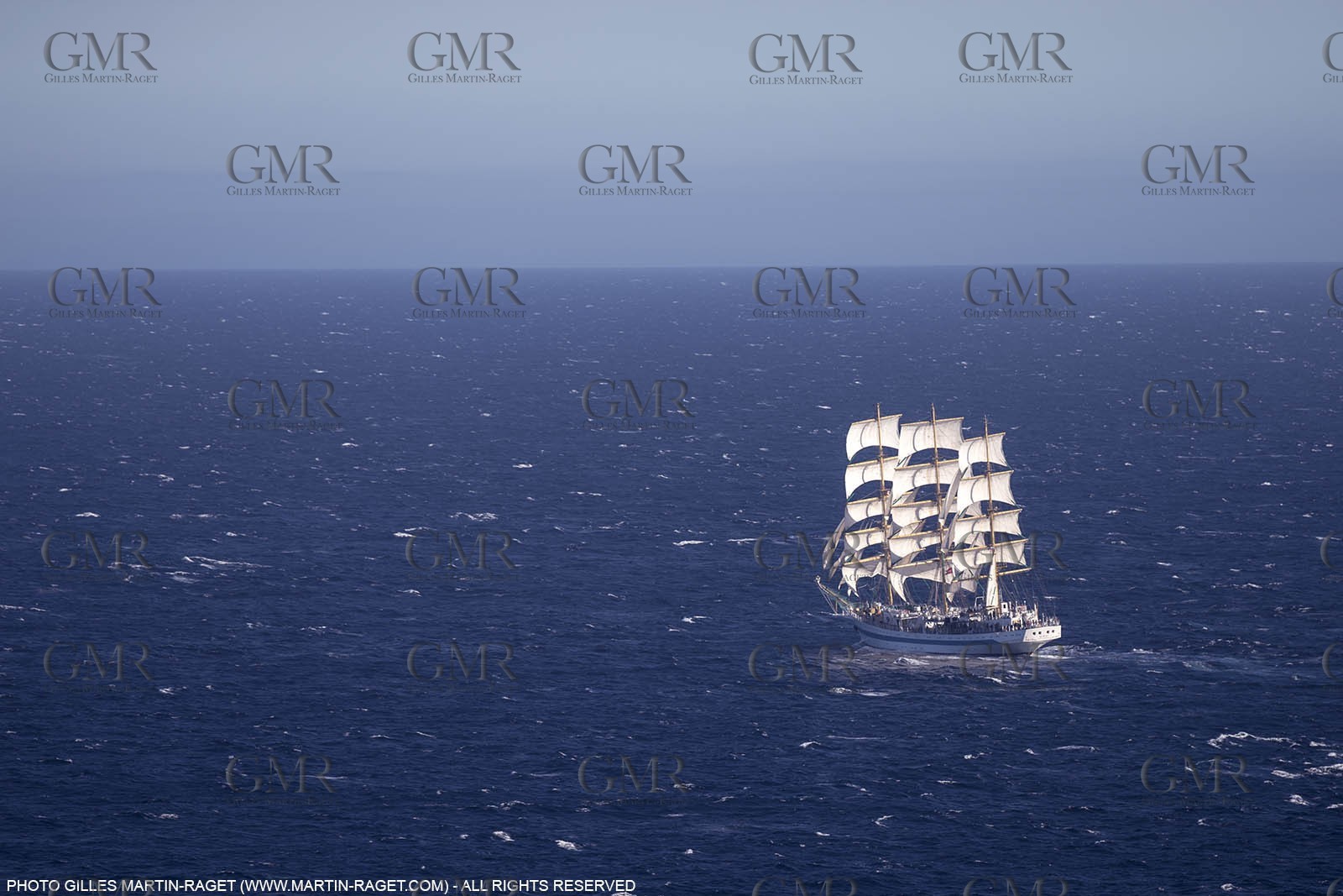 30 09 2013 - Toulon (FRA,83) - Toulon Voiles de Légende - Start towards La Spezia - MIR
