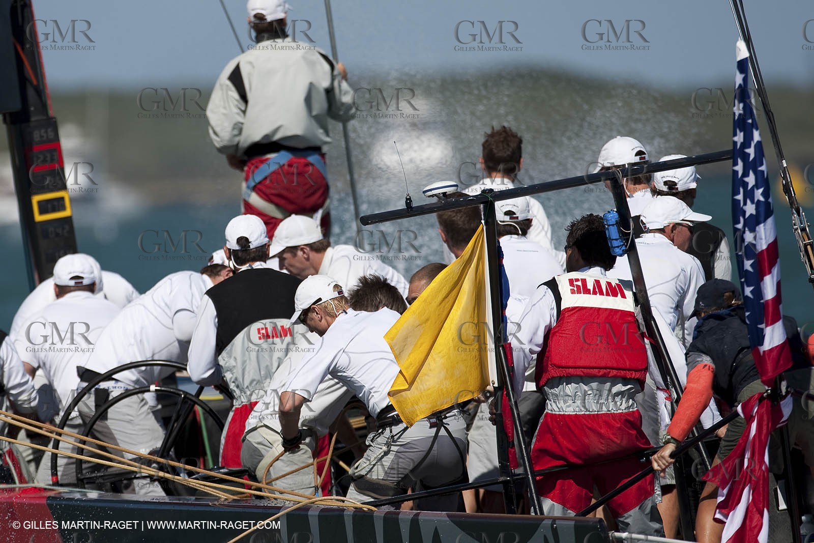 08 02 2009 - Auckland (NZL) -  Louis Vuitton Pacific Series -  Racing Day 9 - Round Robin 2 - BMW ORACLE Racing Vs Alinghi