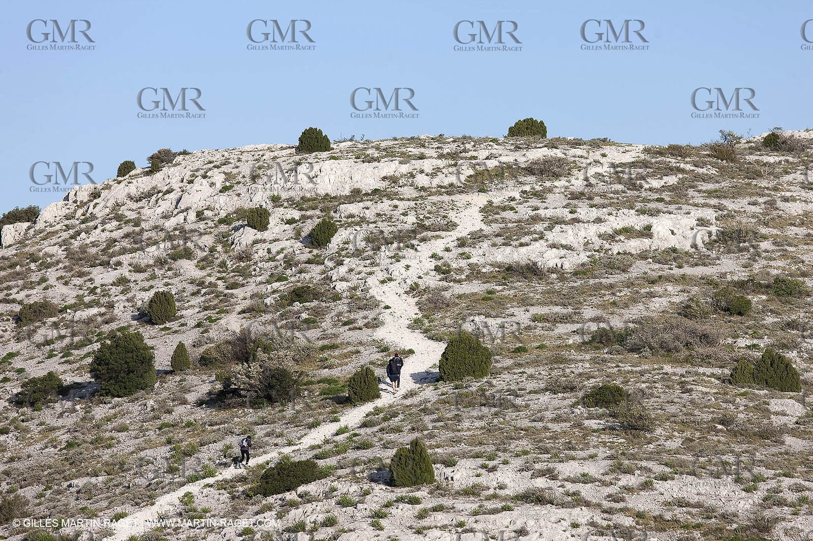 30 04 2009 - Marseille (FRA, 13) - Les Calanques - At the summit of Mount Puget