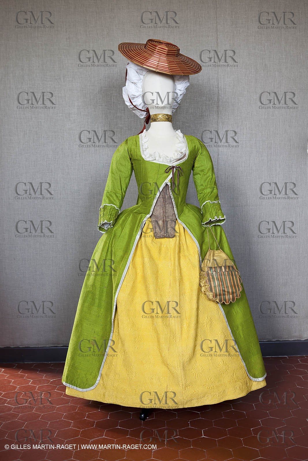 06 07 2012, Toulon (FRA,83), Villa Rozemaine, Exposition Robes de Mode