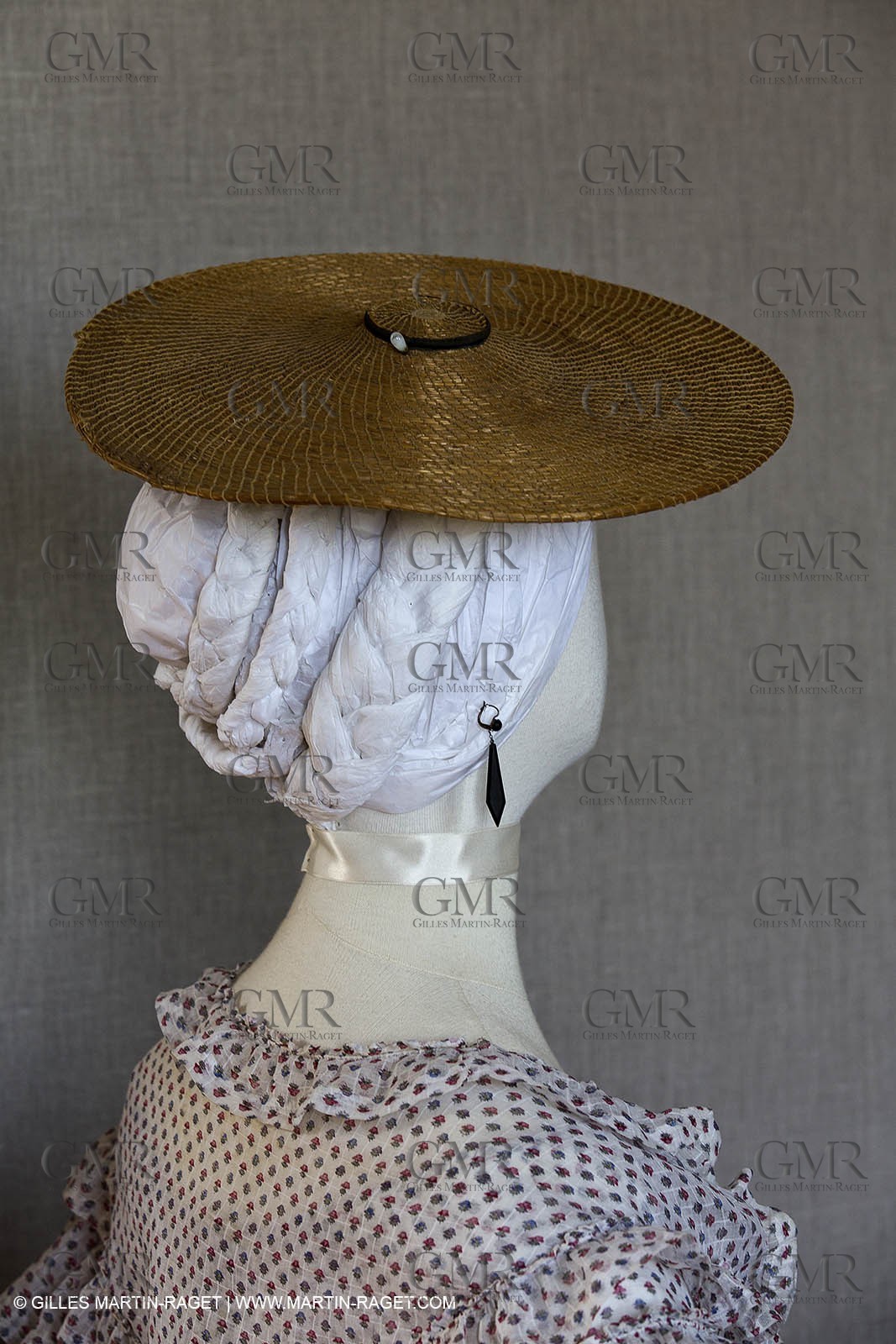 06 07 2012, Toulon (FRA,83), Villa Rozemaine, exhibition 'Fashion Dresses